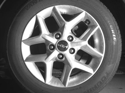 Used 2025 Kia Soul LX w/ LX Technology Package FWD image 21