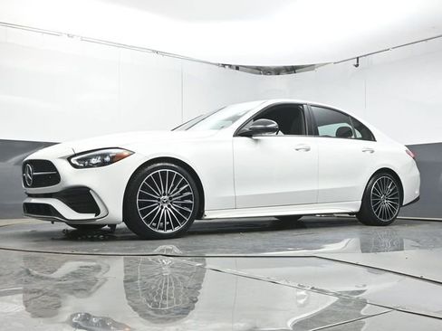 Used 2022 Mercedes-Benz C 300 Sedan image 37