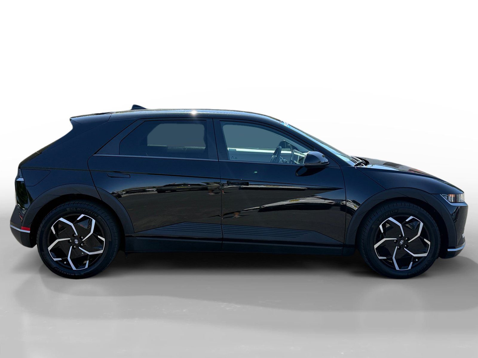 Used 2024 Hyundai Ioniq 5 SEL RWD image 6