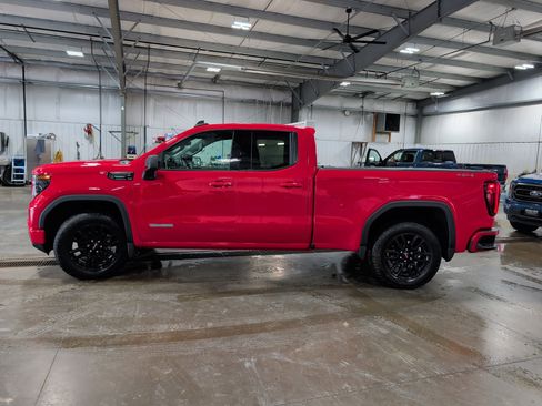 Used 2023 GMC Sierra 1500 Elevation image 5