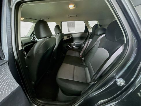 Used 2025 Kia Soul LX w/ LX Technology Package image 24
