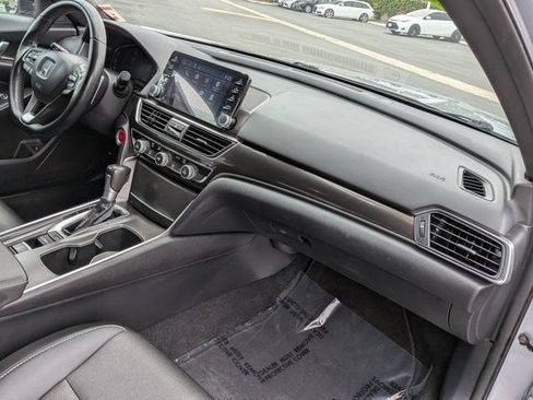 Used 2021 Honda Accord Sport image 6