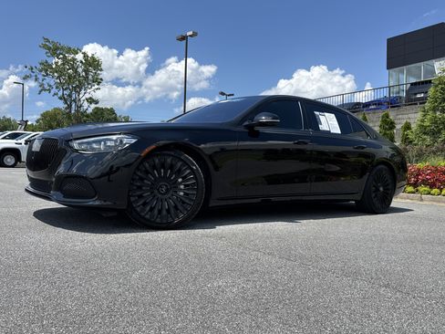 Used 2023 Mercedes-Benz Maybach S 580 4MATIC image 5