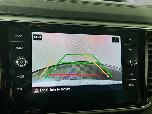 Used 2019 Volkswagen Atlas SEL image 14