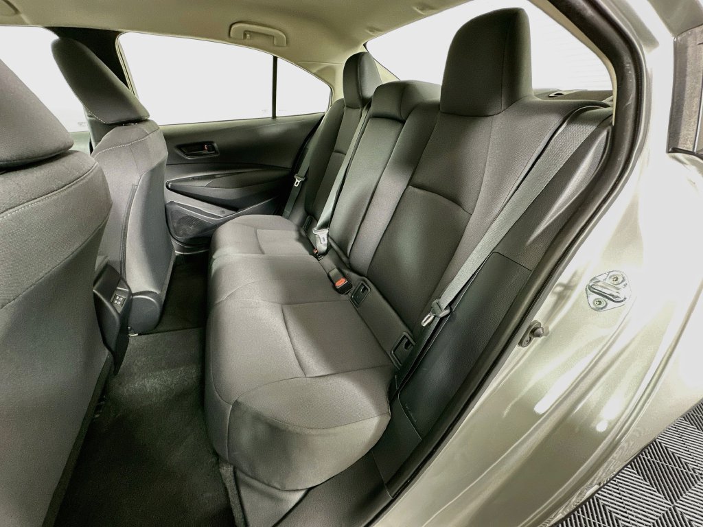 Used 2025 Toyota Corolla LE FWD image 23