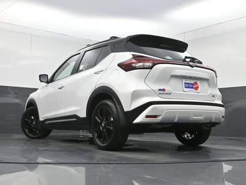 Used 2024 Nissan Kicks SR FWD image 26
