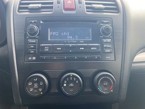 Used 2013 Subaru Crosstrek 2.0i Premium w/ Popular Pkg 2 image 29