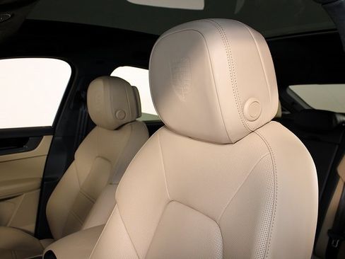 New 2026 Porsche Cayenne GTS image 20