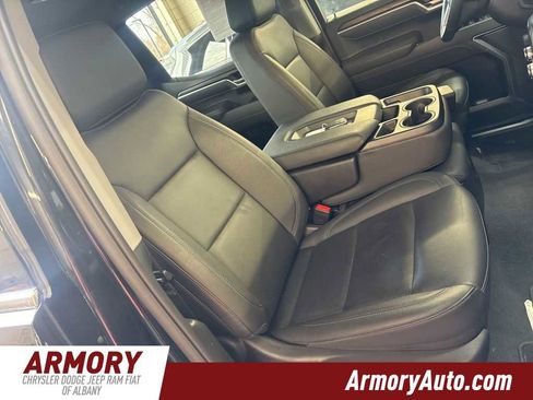 Used 2025 GMC Sierra 1500 SLT image 36