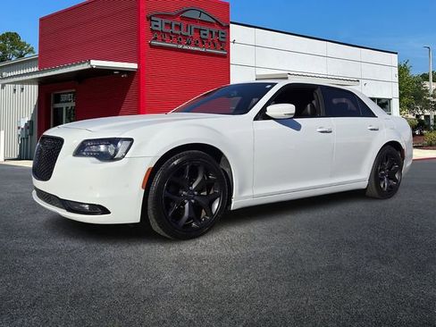 Used 2022 Chrysler 300 S image 1