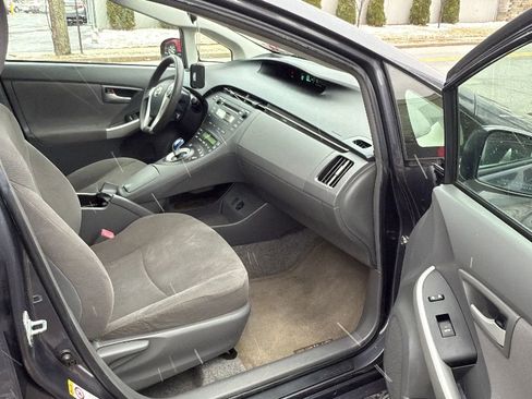 Used 2011 Toyota Prius Two image 25
