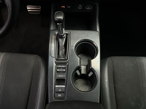 Used 2022 Honda Civic Sport image 9