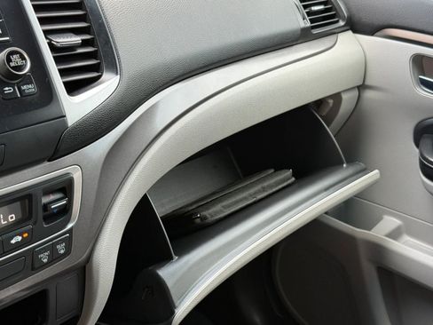 Used 2017 Honda Ridgeline RTS image 54