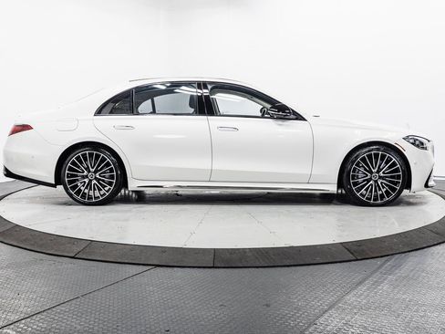 Certified 2023 Mercedes-Benz S 580 4MATIC Sedan image 37