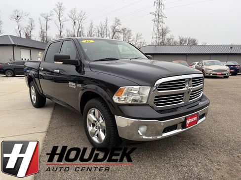 Used 2016 RAM 1500 Big Horn image 1