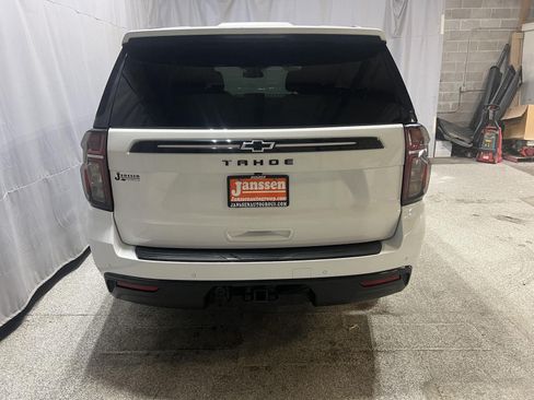Used 2023 Chevrolet Tahoe Z71 w/ Luxury Package AWD/4WD image 3