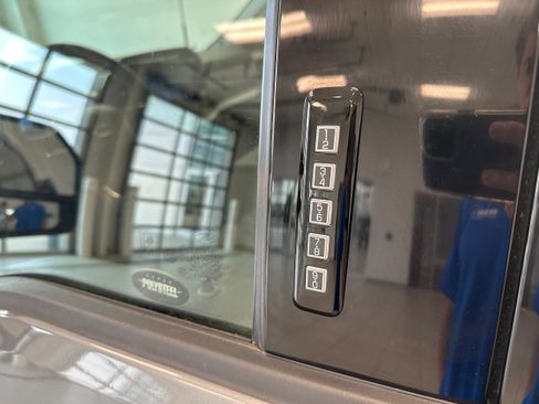 Used 2022 Ford F150 XLT w/ Equipment Group 302A High AWD/4WD image 9