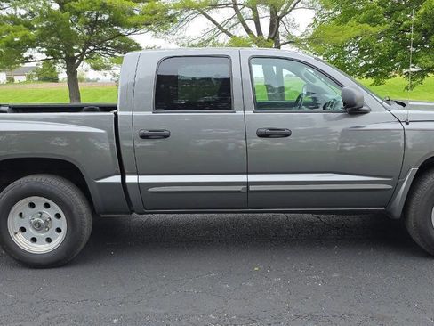 Used 2006 Dodge Dakota Laramie w/ Trailer Tow Group AWD/4WD image 5