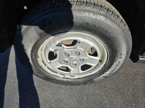 Used 2016 Jeep Patriot Sport image 21