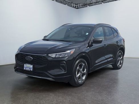 Used 2023 Ford Escape ST-Line w/ Tech Pack #1 AWD/4WD image 1
