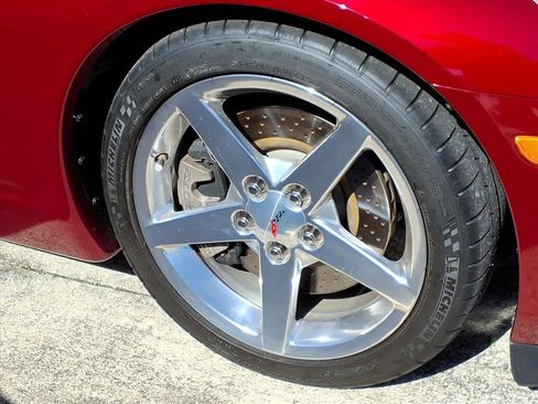 Used 2006 Chevrolet Corvette Base w/ Preferred Equipment Group image 8