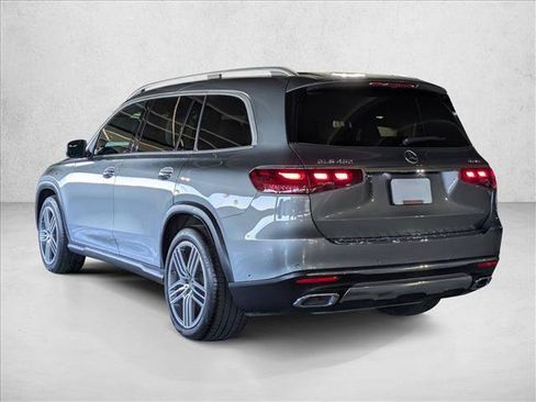 Used 2024 Mercedes-Benz GLS 450 4MATIC image 11