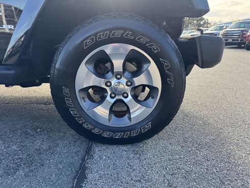 Used 2016 Jeep Wrangler Sahara w/ Dual Top Group image 12