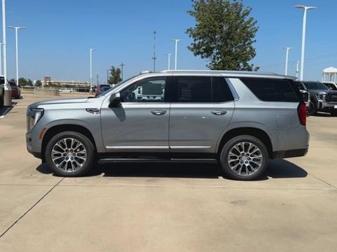 New 2026 GMC Yukon Denali w/ Denali Reserve Package RWD image 5