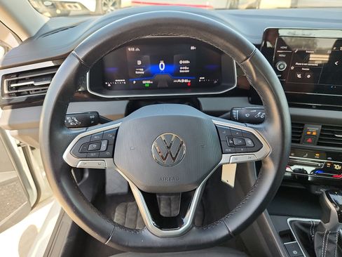 Used 2025 Volkswagen Jetta S FWD image 16