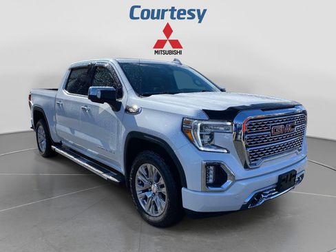 Used 2022 GMC Sierra 1500 Denali AWD/4WD image 9