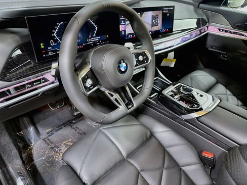 New 2026 BMW 740i RWD image 25