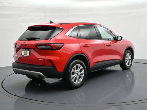Used 2024 Ford Escape Active AWD/4WD image 6