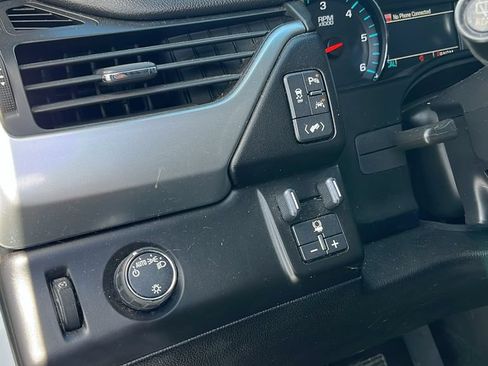 Used 2016 Chevrolet Tahoe LT RWD image 11