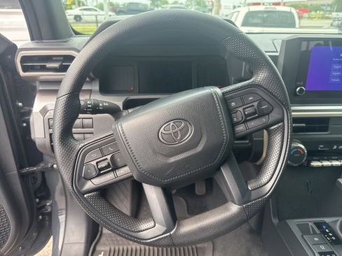 Used 2024 Toyota Tacoma SR5 AWD/4WD image 29