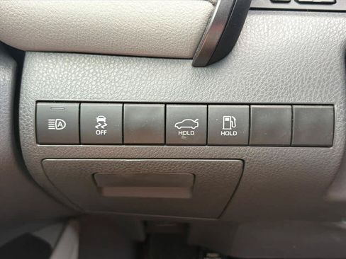 Used 2023 Toyota Camry LE FWD image 18