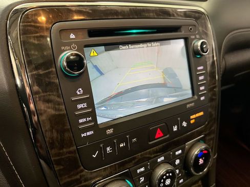 Used 2014 Buick Enclave Premium w/ Trailering Provision Package image 15