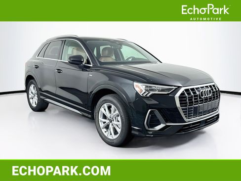 Used 2025 Audi Q3 2.0T Premium AWD/4WD image 1