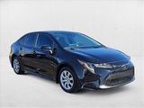 Used 2021 Toyota Corolla LE image 3