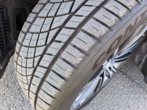 Used 2019 BMW 530e 530e iPerformance w/ Convenience Package image 12