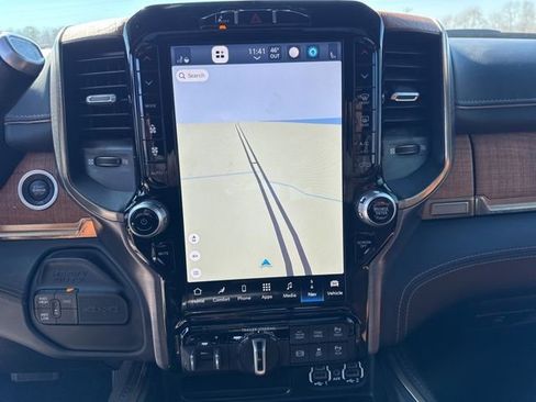 Used 2024 RAM 2500 Limited w/ Safety Group image 36