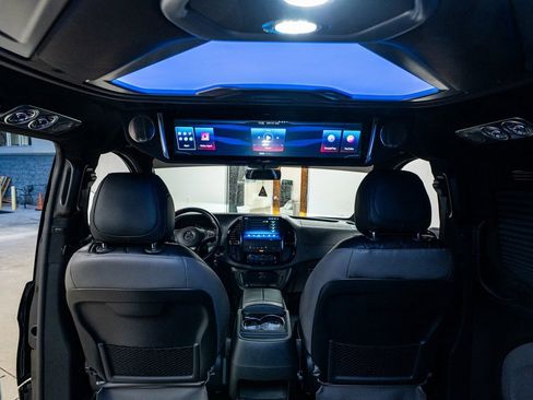 Used 2020 Mercedes-Benz Metris Passenger image 63