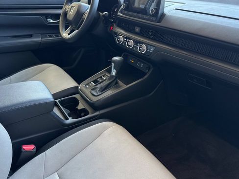 Used 2023 Honda CR-V EX image 16