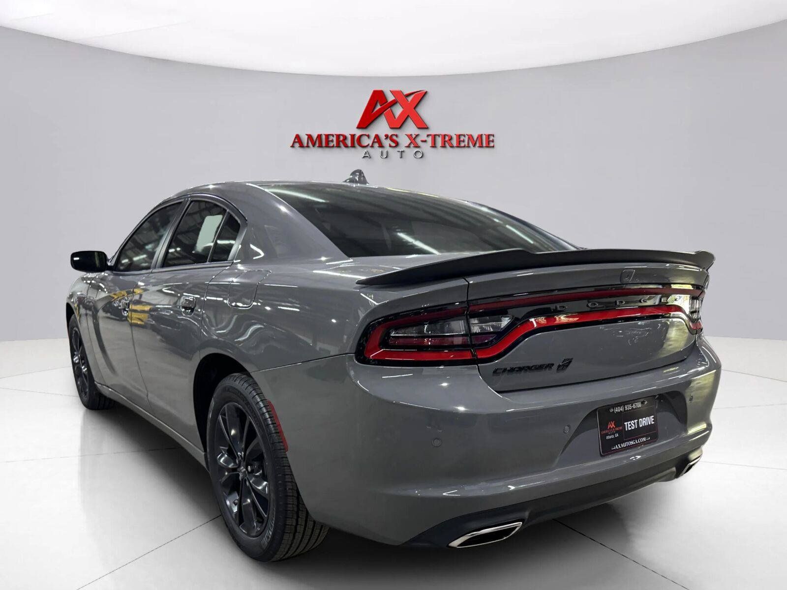Used 2023 Dodge Charger SXT w/ Blacktop Package AWD/4WD image 6