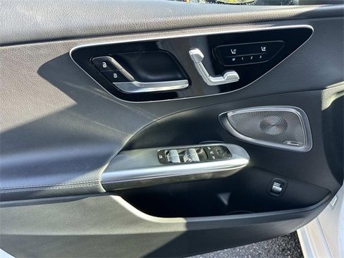 Used 2023 Mercedes-Benz C 300 4MATIC Sedan image 15