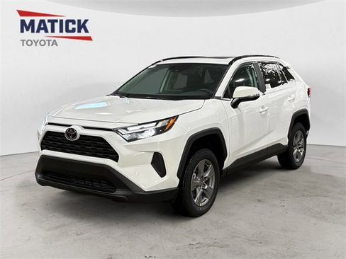 New 2025 Toyota RAV4 XLE image 3