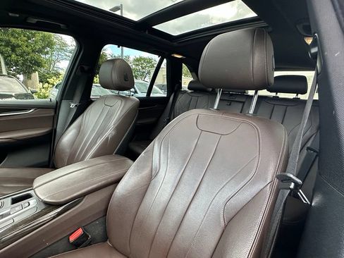 Used 2018 BMW X5 sDrive35i w/ Driving Assistance Package RWD image 15
