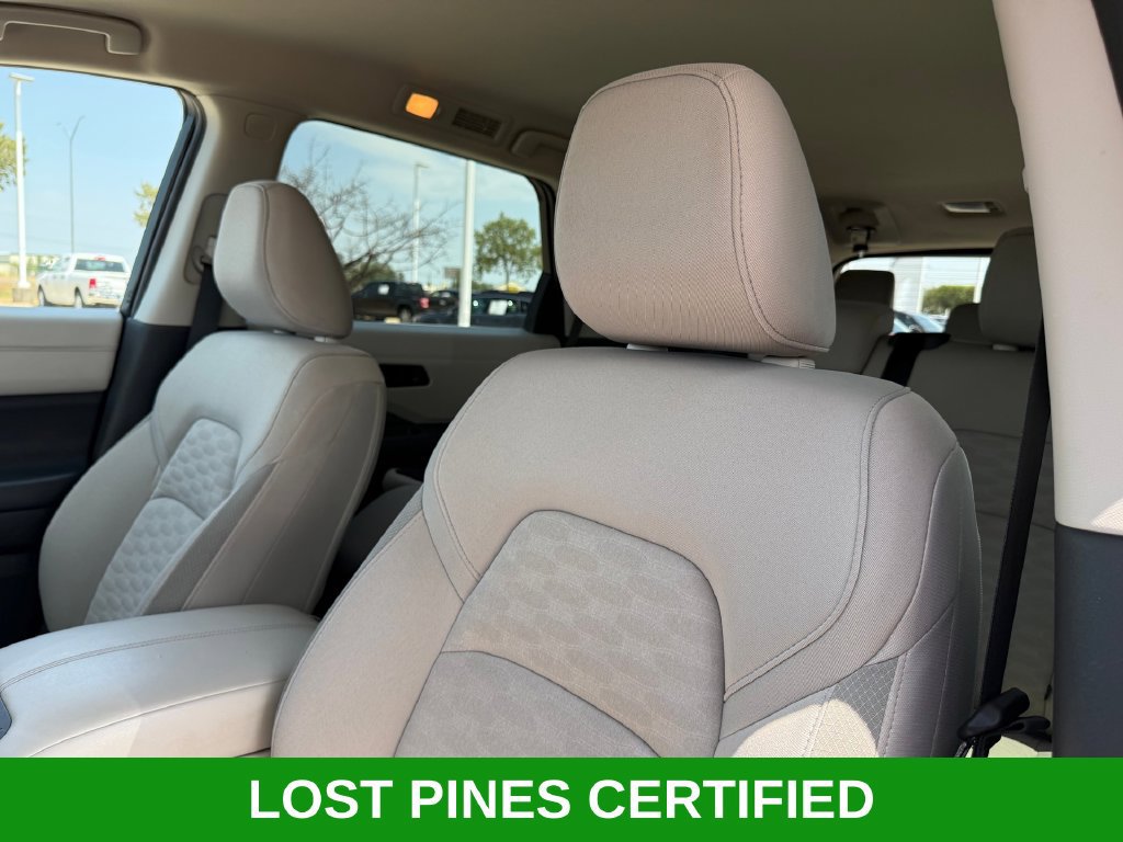 Used 2024 Nissan Pathfinder SV FWD image 11