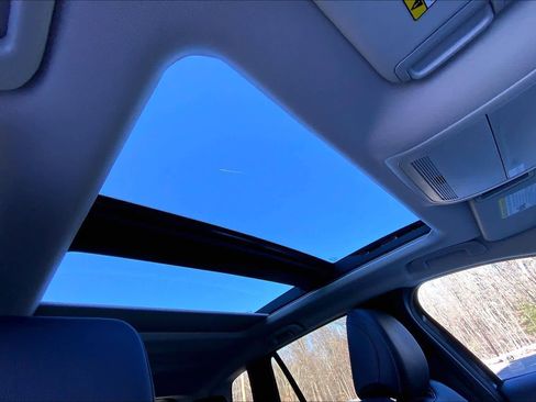 Used 2025 MAZDA CX-50 AWD 2.5 Hybrid w/ Weather Package image 13