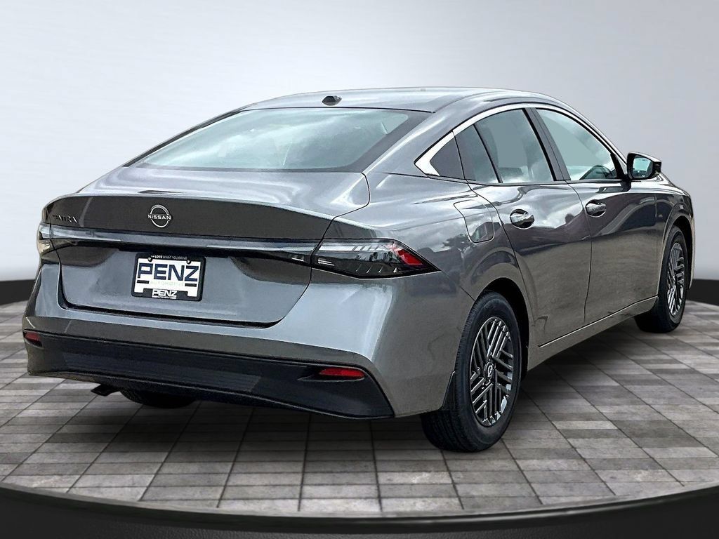 New 2026 Nissan Sentra SV w/ SV Convenience Package FWD image 15