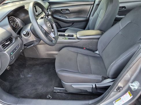 Used 2024 Nissan Sentra S FWD image 11
